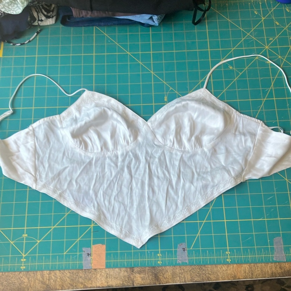 Cotton Candy La tie silky back top